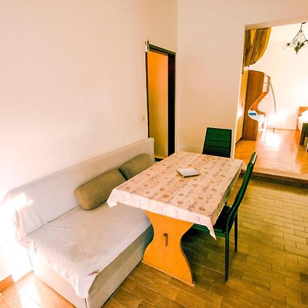 Apartment Marin Tkon Exterior photo