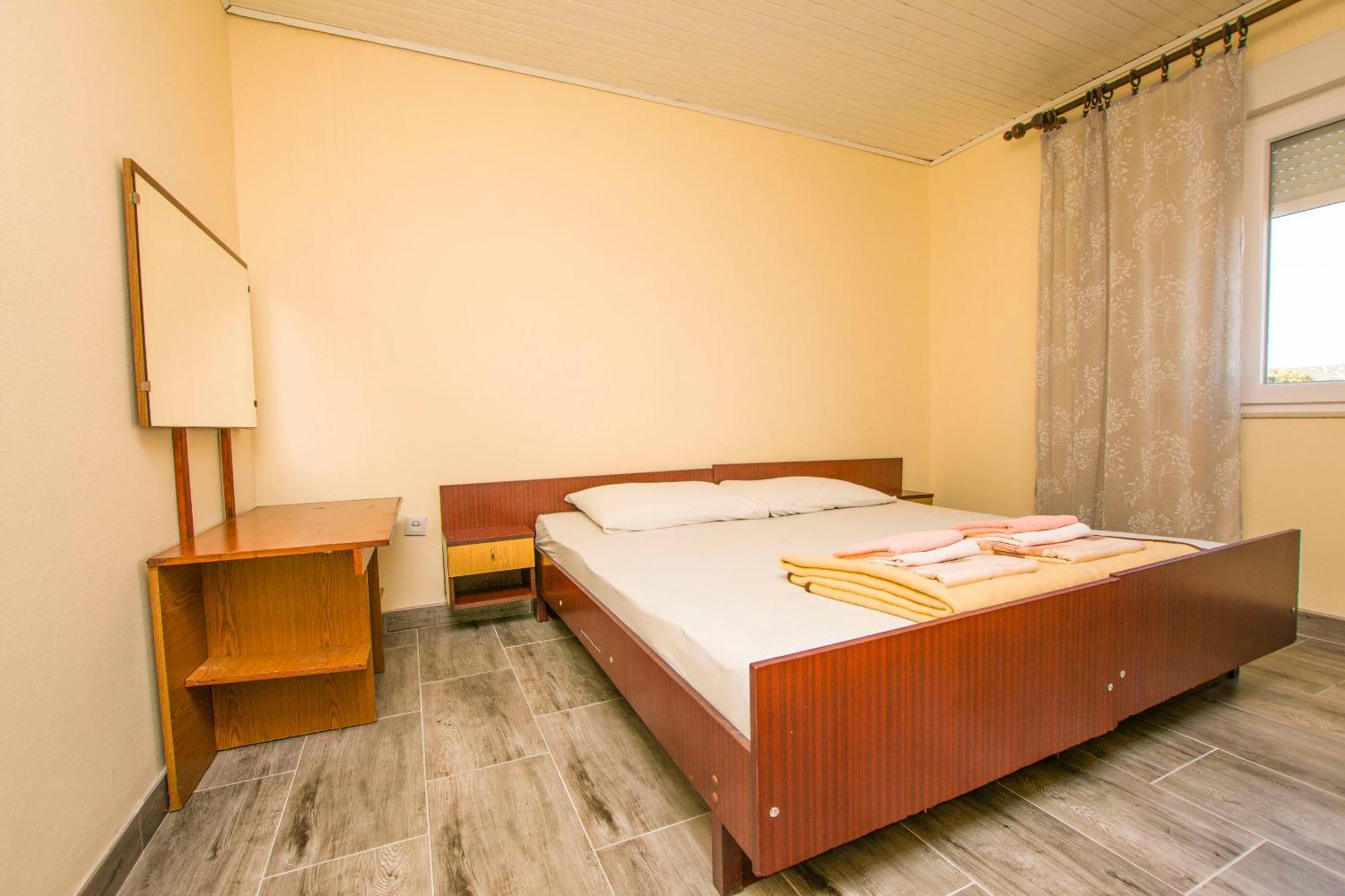 Apartment Marin Tkon Exterior photo